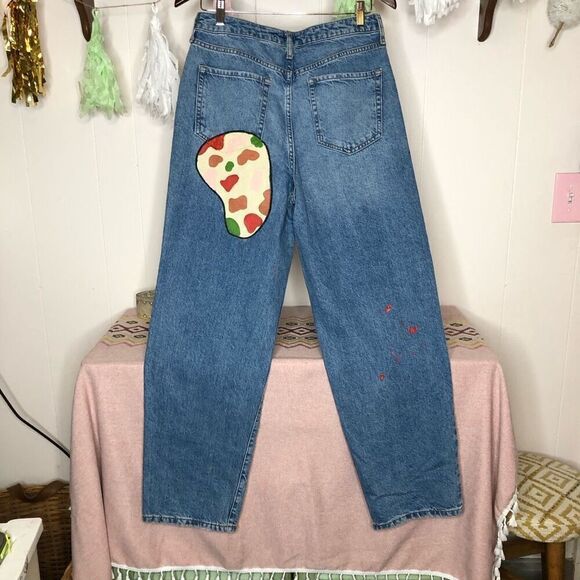 Giraffe Jeans Womens Printed Distressed Button Fly Boyfriend Jeans Blue Size 28 - Picture 2 of 7